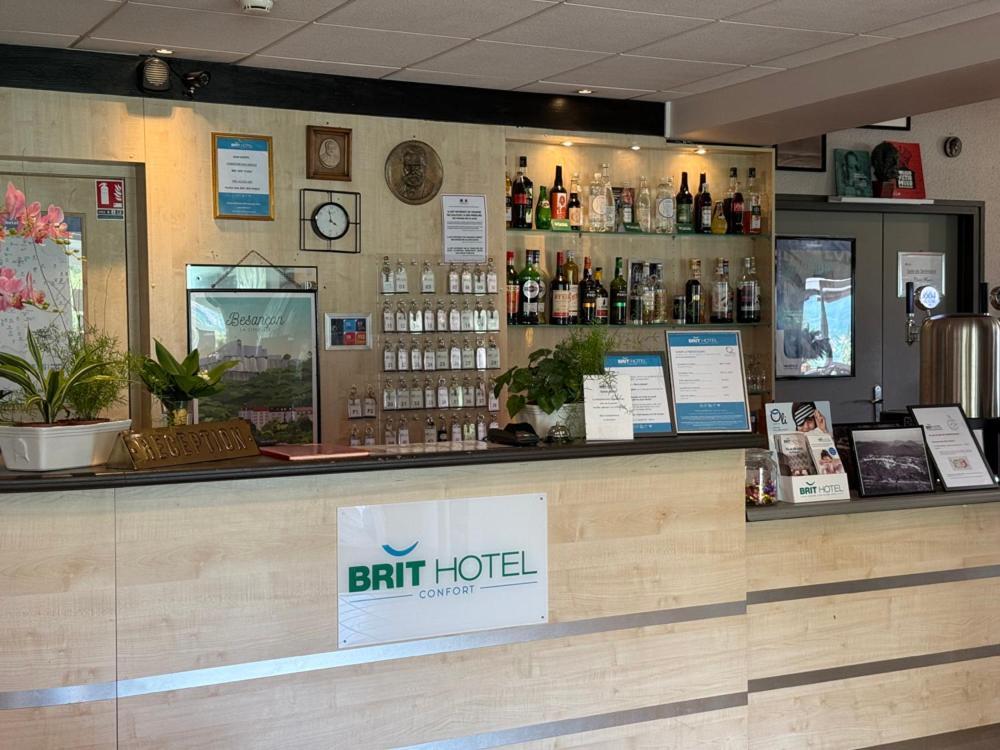 Brit Hotel Besancon L'Horloge Eksteriør bilde