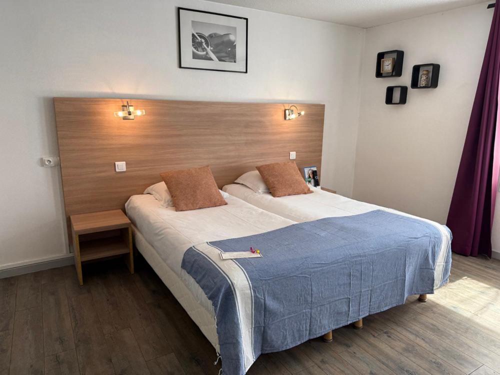 Brit Hotel Besancon L'Horloge Eksteriør bilde